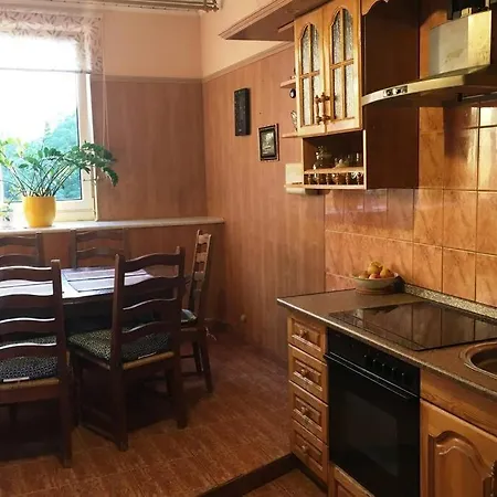 Entire Flat Near The Sculpture Park - City Center شقة كلابيدا